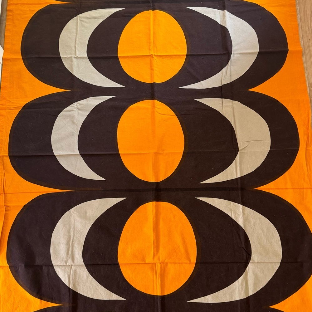 Full marimekko panel of Kaivo in orange and brown